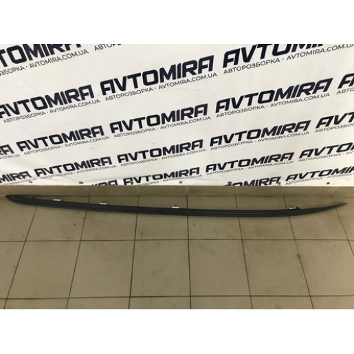 Рейлинг левый Opel Zafira B 2005-2011 13251279